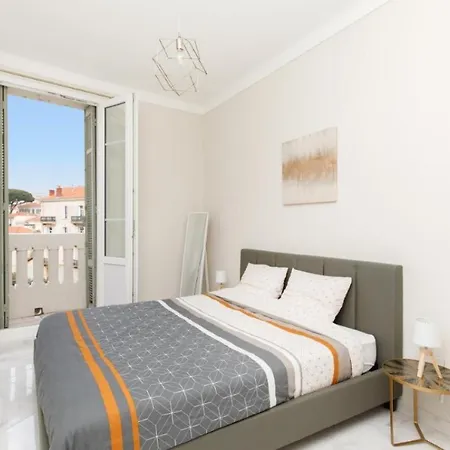 Appartement Bright And Elegant Renovated Two - Near Suquet Cannes