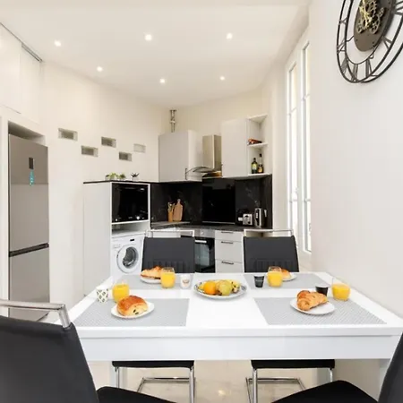 Lejlighed Bright And Elegant Renovated Two - Near Suquet Cannes